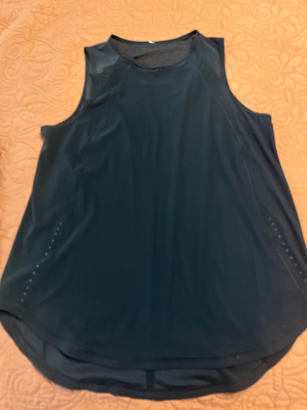 Lululemon Sculpt tank
